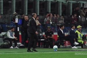 弗雷德B費(fèi)破門，曼聯(lián)2-0完勝！滕哈格戰(zhàn)術(shù)完全拿捏，統(tǒng)治級(jí)表現(xiàn)