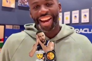 太禿然了！詹姆斯“決定二”后現(xiàn)身湖人球館笑容滿面進(jìn)行訓(xùn)練！