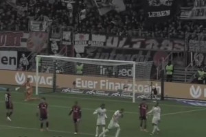 黃金射術(shù)！看臺(tái)視角看凱恩此前的地面加塞球！