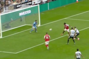 當(dāng)絲滑配合遇上頂級(jí)撲救！阿森納這次配合已經(jīng)夠逆天了，沒想到..