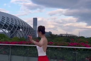 古有楊貴妃，貂蟬，西施，今有恒大白珊珊真是美艷??