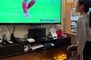 急死了！蘇超小球迷：快進(jìn)一個(gè)吧，明天周一我還要上學(xué)呢??