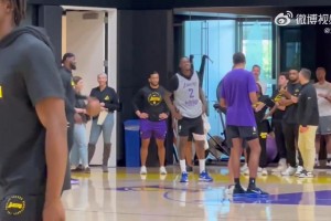 歷史第一三分王的原因！庫里這個訓(xùn)練強(qiáng)度，絕不是一般人受得了的