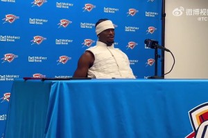 亞歷山大談爭議判罰：杜蘭特最后起碼叫了3次暫停！但裁判可能沒注意到！