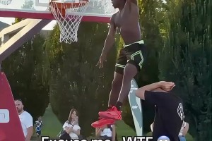 這是什么怪物？看似勁爆的扣籃，實則更加勁爆！