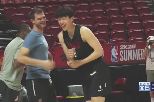 利好！此前楊瀚森和主教斯普利特打成一片！早已處成哥們了??