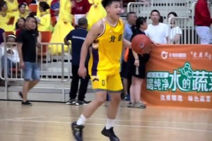 有實(shí)力就應(yīng)該拽啊，這是籃球的觀賞性所在