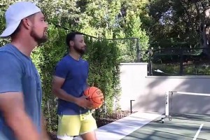 歷史三分王！庫(kù)里教給你他的投籃技巧！