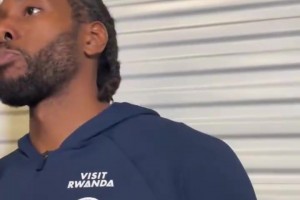 被新秀調(diào)侃是叔叔輩球員？小卡：我就是被叔叔們帶起來的！