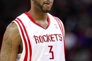 火箭會(huì)退役麥迪球衣嗎？楊毅：不會(huì)，相處不愉快，成就也不夠高