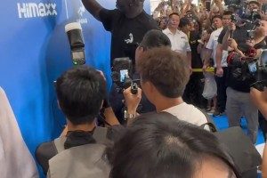 近距離看奧尼爾不得不說(shuō)真的太壯了！