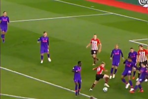 薩拉赫在這套打法下無敵！克洛普時(shí)代利物浦快速反擊美如畫！