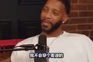 銅梁龍打破僵局！隊(duì)友傳中給向余望沒頂著，卡里略二點(diǎn)頭球破門！