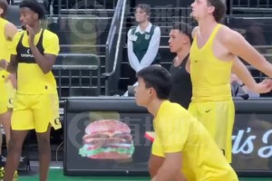 小吧來探班啦~林葳NCAA賽前熱身，期待今天狀態(tài)回暖??