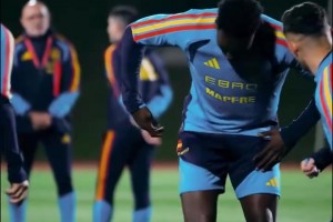 終于等到了！街頭采訪阿森納球迷：說出近20年英超冠軍！